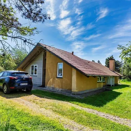 Ve323-vejers-strand-engesovej-18 Semesterbostad *